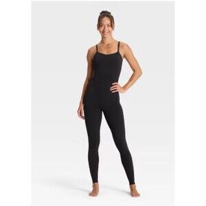 NWT All In Motion Solid Black Athletic Jumpsuit Size M Activewear Stretchy